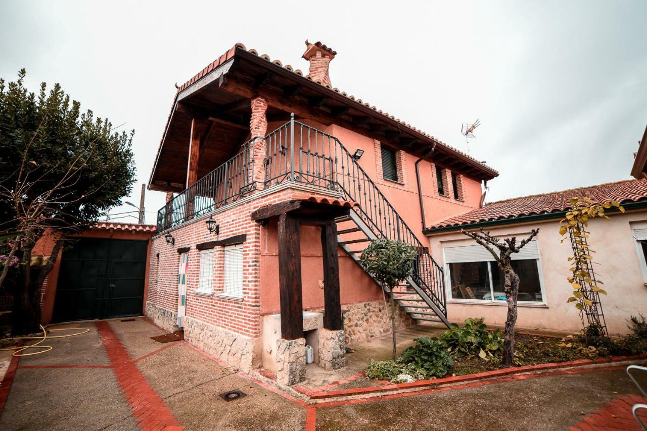 La Huerta Del Duero Guest House Villamarciel Exterior foto